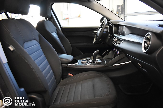 ALFA ROMEO Stelvio 2.2 Turbodiesel 190 CV AT8 Q4 Business